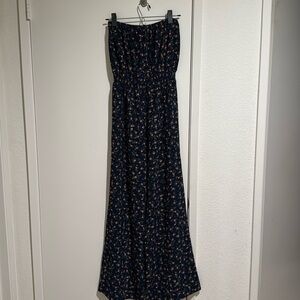 Forever 21 Jump suit off shoulder size small Blue floral design